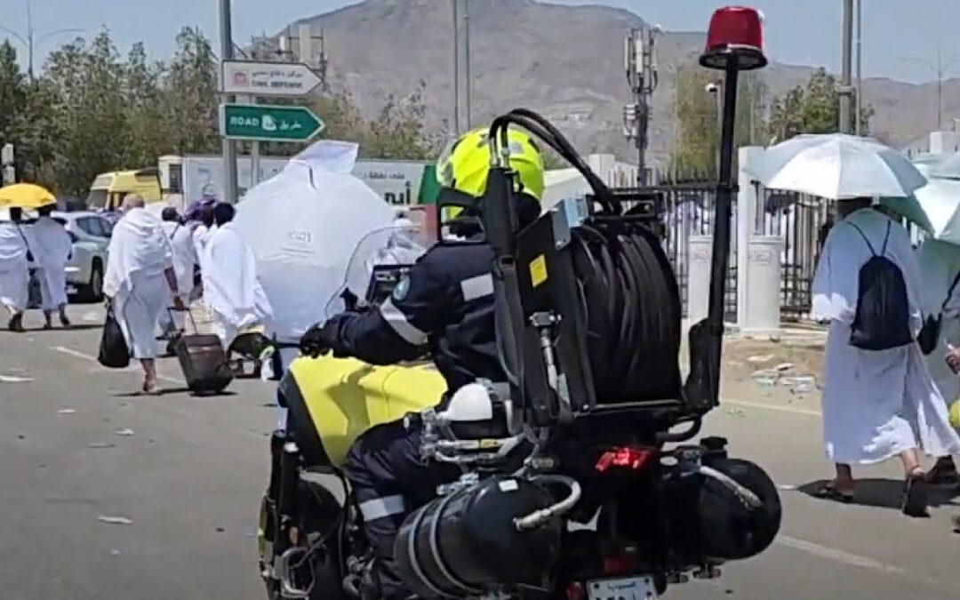 استخدام دراجة نارية لإطفاء الحرائق للمرة الأولى في موسم ⁧‫الحج‬⁩ .