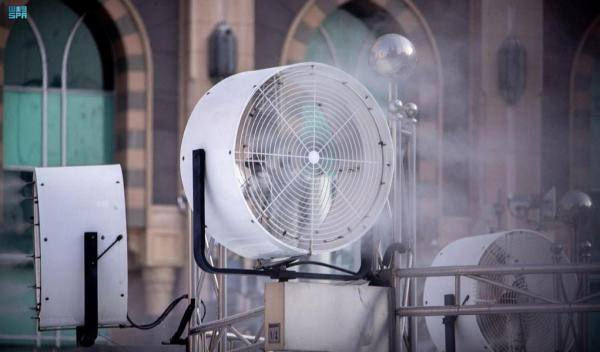 مكة والمشاعر المقدسة.. 1000 مروحة رذاذ للتعامل مع ضربات الشمس