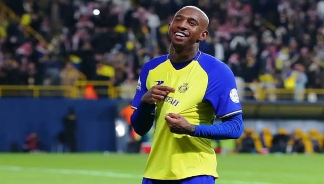 مدرب النصر كاسترو يستبعد تاليسكا من مواجهة شباب أهلي دبي