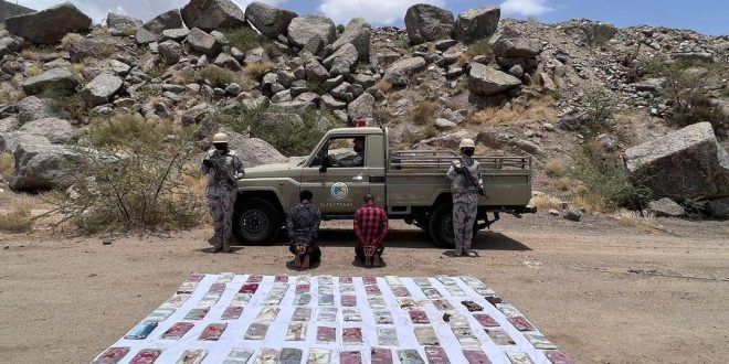 إحباط محاولات تهريب نحو (36) طنًا من نبات القات المخدر و(1.5) طن من مادة الحشيش المخدر بعسير وعدد من المناطق