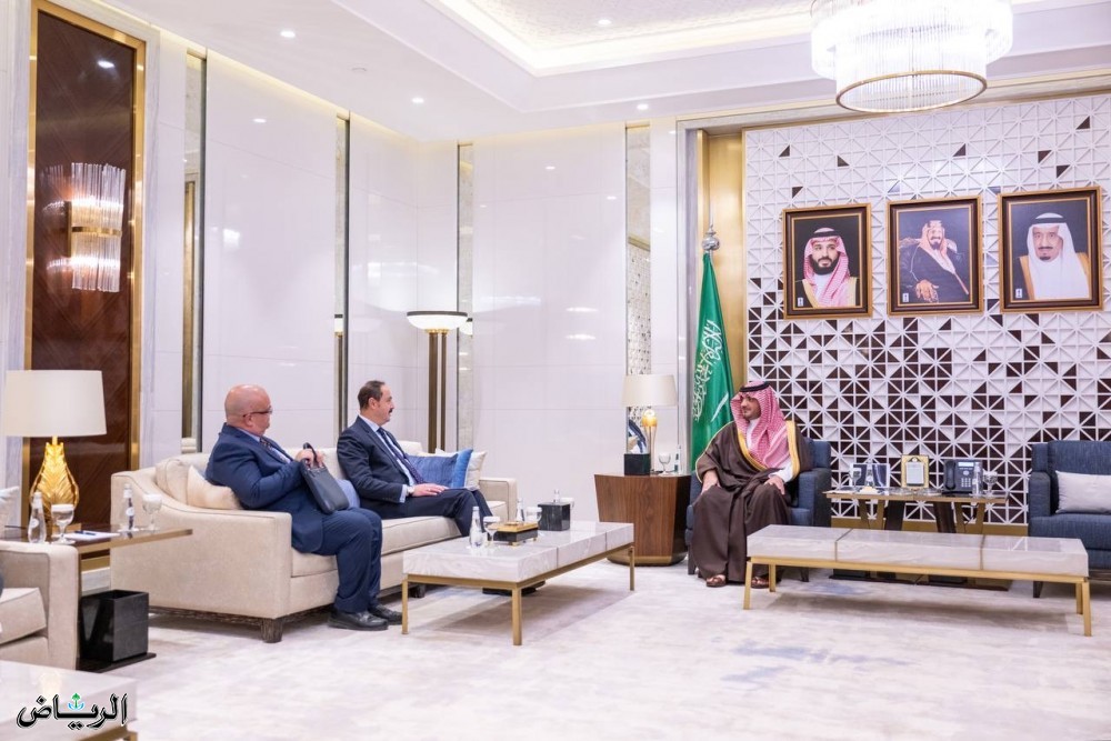 وزير الداخلية يستقبل سفيري تركيا وإندونيسيا