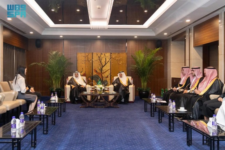 اتفاقيات عدة بين وزير النقل السعودي وشركات كبرى في بكين