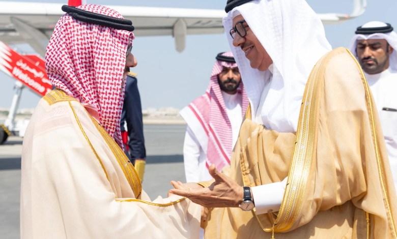 وزير الخارجية يزور مملكة البحرين