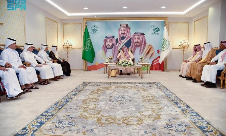 أمير نجران يستضيف مجلس إدارة جمعية “شمعة أمل” في مكتبه
