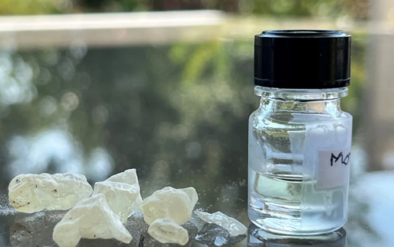 فك شفرة “رائحة الخلود”.. تفاصيل اكتشاف عطر فرعوني