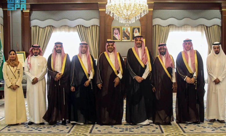 أمير المدينة المنورة يستضيف الرئيس التنفيذي لشركة STC
