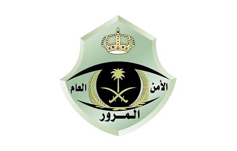 إدارة المرور .. تحذر من القيادة على أكتاف الطريق وتعتبرها مخالفة مرورية
