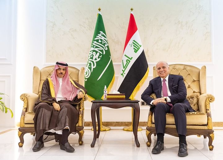 وزير الخارجية يلتقي بنظيره العراقي في العاصمة العراقية بغداد