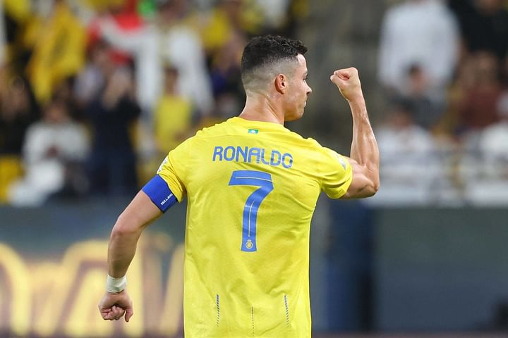 بهدفين وتمريرة حاسمة .. صحف عالمية تشيد بأداء رونالدو مع النصر أمام الدحيل
