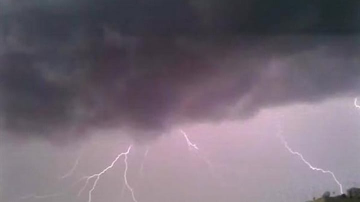 أبرز الظواهر الجوية اليوم على مناطق المملكة