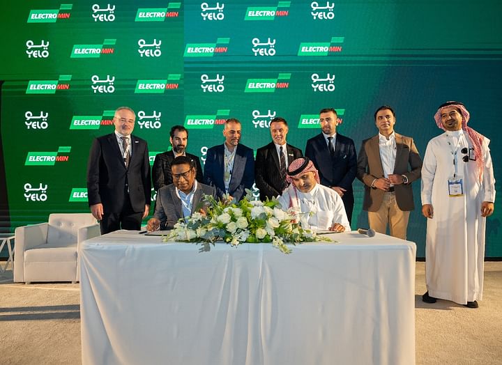 “يلو” تتجهز لعرض خدمة شحن السيارات الكهربائية