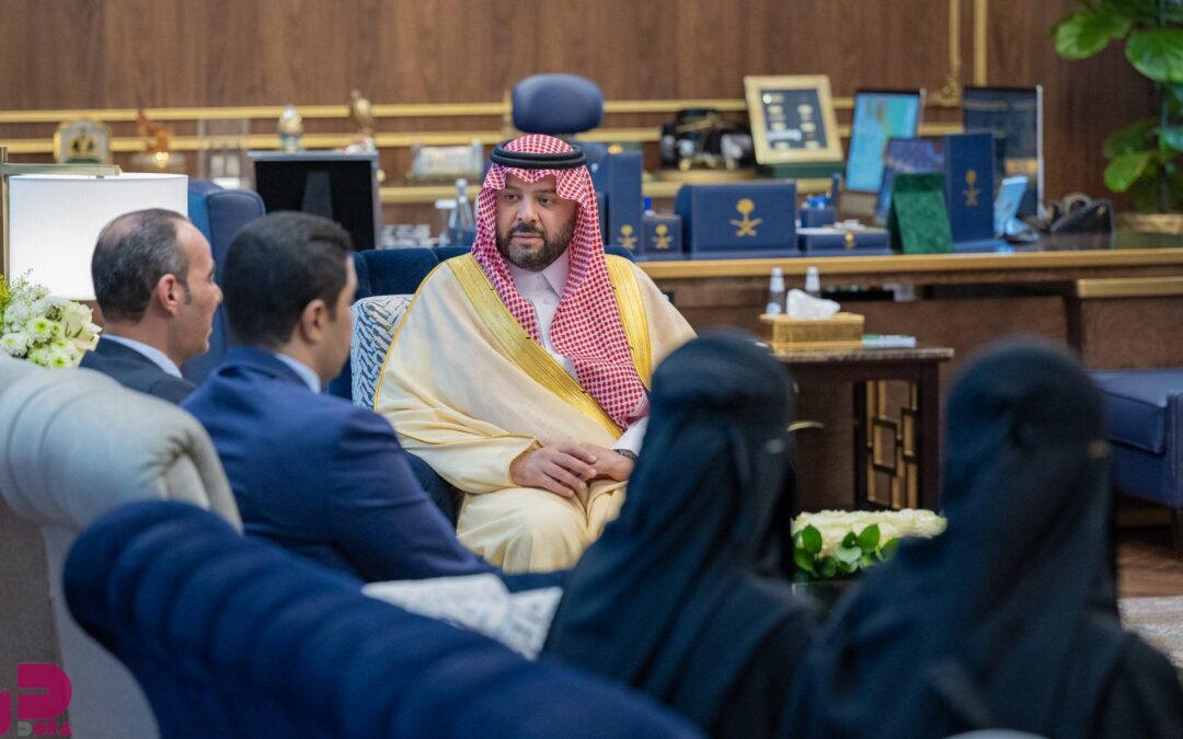 أمير الحدود الشمالية يتسلم تقريراً عن التدريب التقني والمهني بالمنطقة