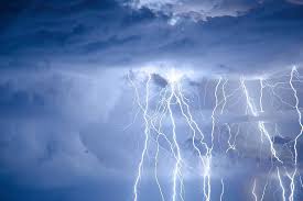 أبرز الظواهر الجوية المتوقعة على مناطق المملكة اليوم