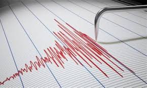 زلزال بقوة 5.5 يدكُّ جزيرة تيمور شرق إندونيسيا