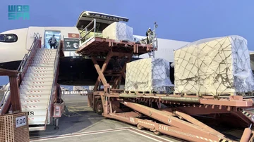 الطائرة الإغاثية الـ 20 تتحرك إلى مطار العريش المصري تمهيدا لدخولها غزة