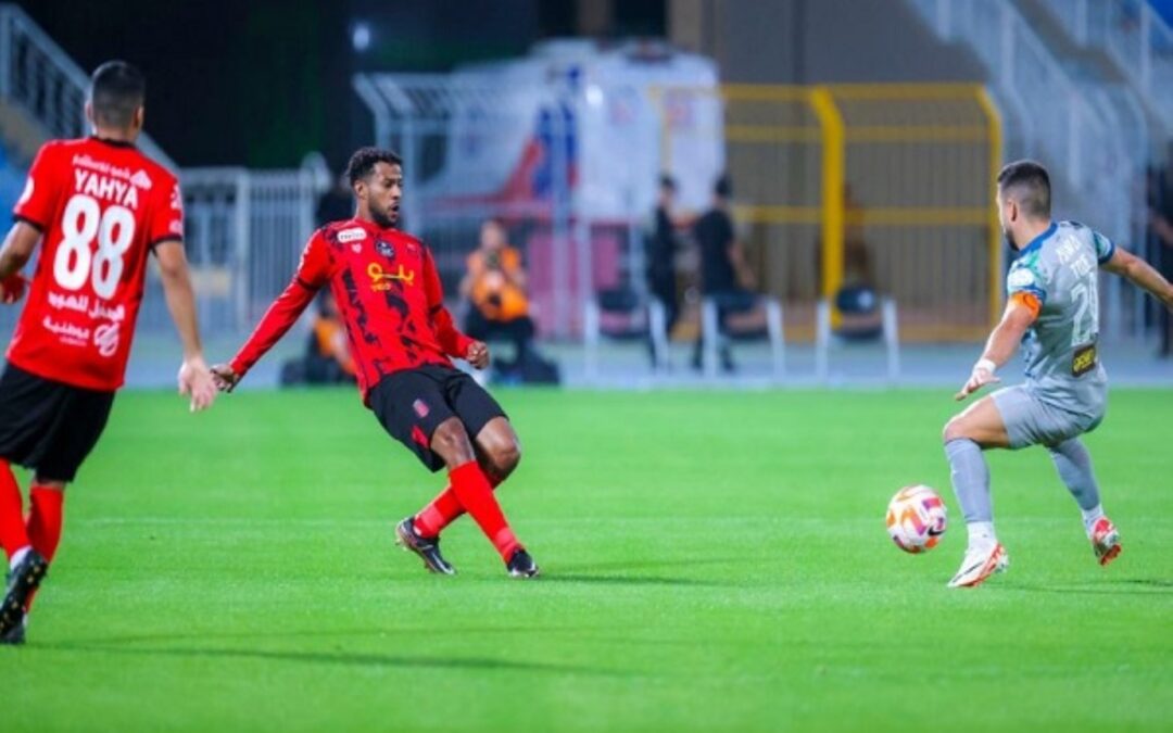 التعادل السلبي يُخيم على مباراة الرياض والحزم في الجولة الـ 15 من الدوري