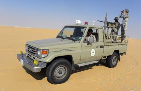 بجازان .. ضبط محاولة تهريب 80 كغم من نبات القات المخدر قبل تهريبه