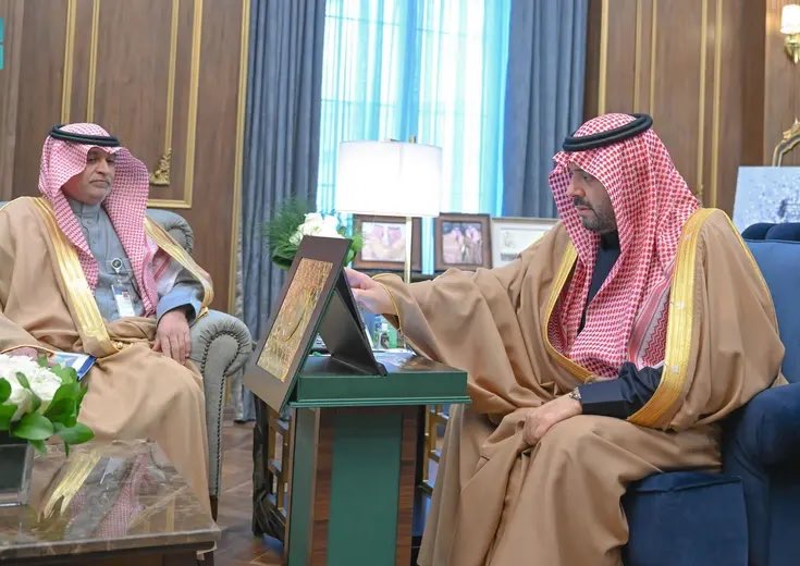 أمير الحدود الشمالية يدشّن مركز المبادرات التنموية بالحدود الشمالية