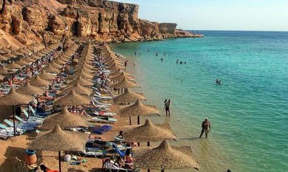 مصر .. انفجار في سماء مدينة دهب وإسقاط جسم غريب