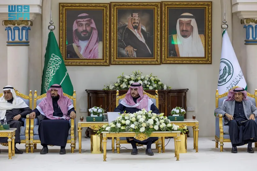 أمير الجوف : صحة المواطنين والمقيمين أولوية قصوى لدى القيادة الرشيدة