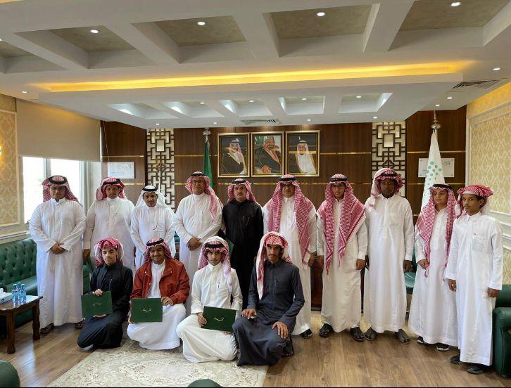 طلاب تعليم بيشة يتأهلون إلى المراحل النهائية لمسابقة إبداع 2024 بالرياض