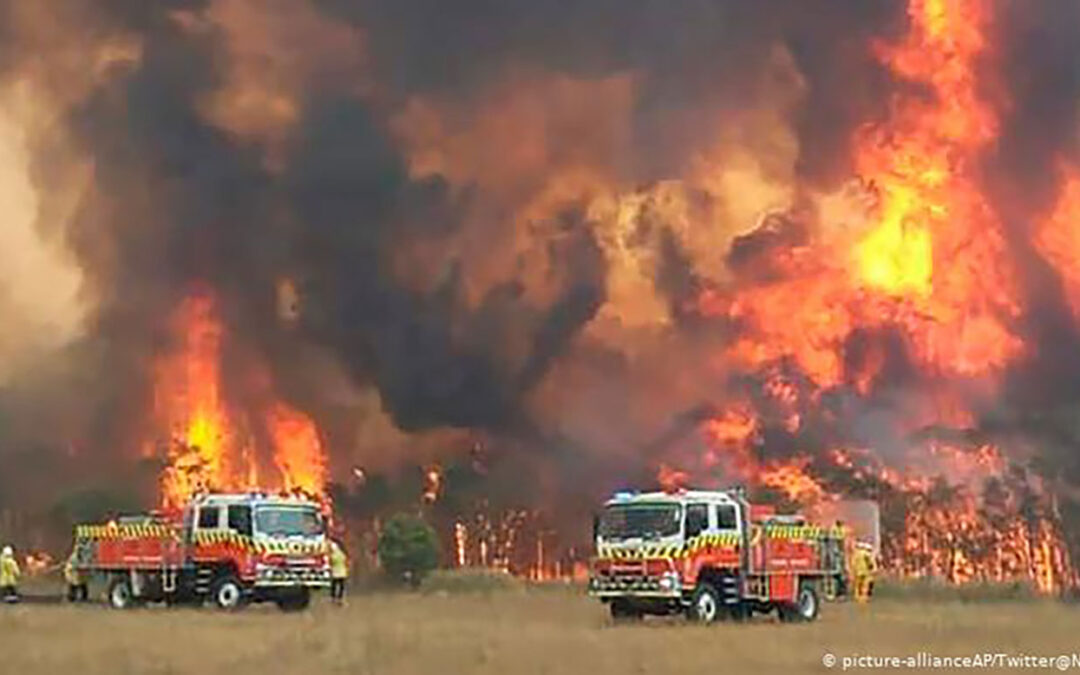 حرائق بيرث الأسترالية .. وسفارة المملكة بأستراليا تدعو السعوديين إلى أخذ الحيطة