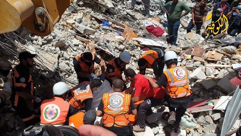 أكثرهم أعدموا ميدانيا .. الدفاع المدني بغزة ينتشل جثثًا متحللةً شمال غزة