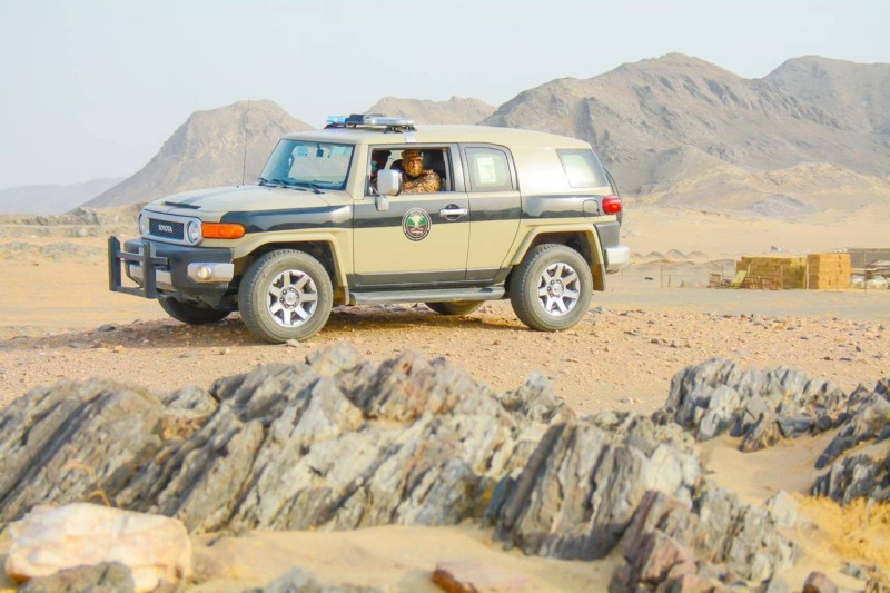 دوريات المجاهدين تقبض على مخالف لترويجه 59 كغم من القات بجازان