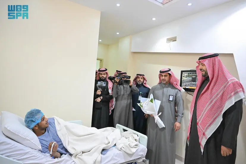 أمير الحدود الشمالية يفتتح قسم جراحة اليوم الواحد بمستشفى طريف العام