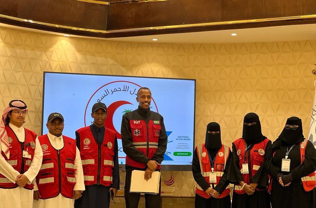إدارة التطوع بالهلال الأحمر تكرِّم المتطوعين المميزين في عام 2023