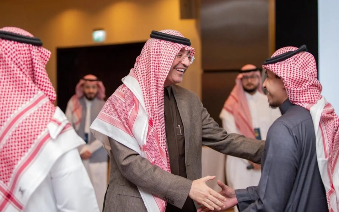 اختتام برنامج مهارات إعداد الخطط الإعلامية “تخطيط”.. و”المغلوث” يطلع على مختلف المسارات