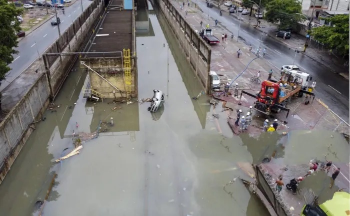 البرازيل .. مصرع 11 شخصاً عقب هطول أمطار غزيرة وانهيارات أرضية