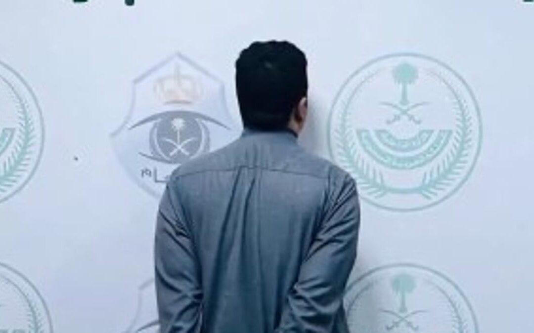 ضبط مواطن بالجوف لإطلاقه النار في الهواء