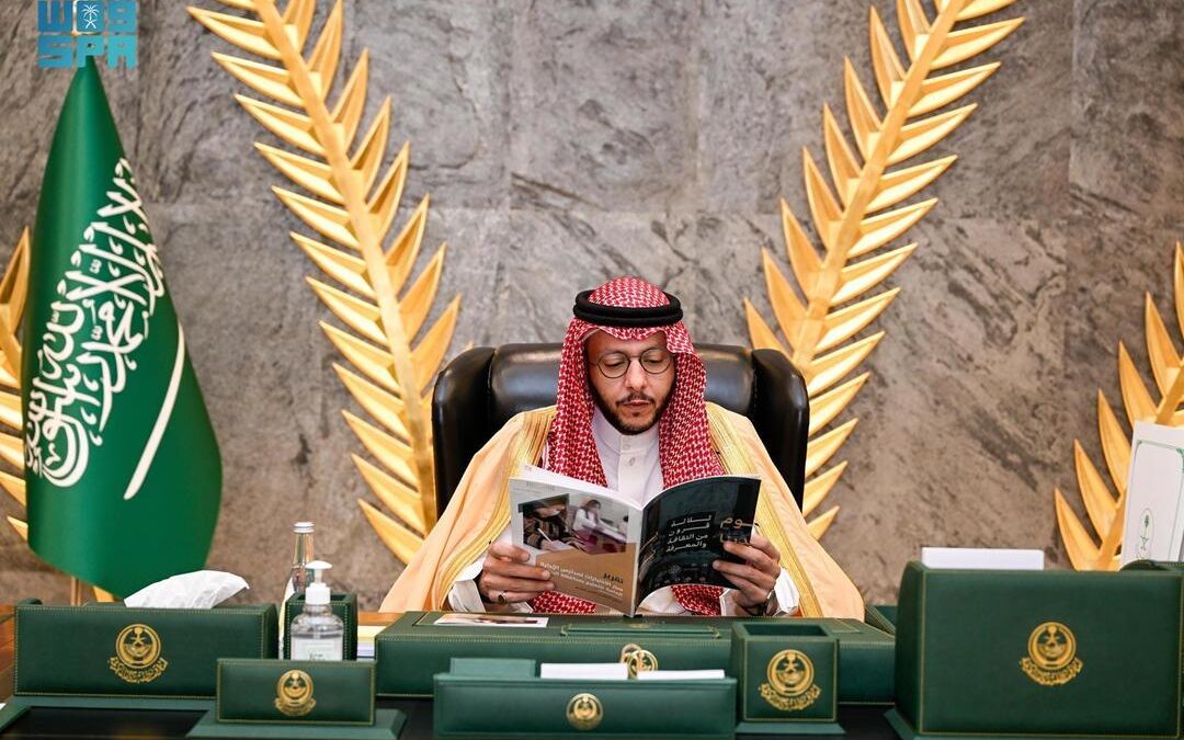 محافظ الطائف يتابع استعدادات بدء الفصل الدراسي الثالث