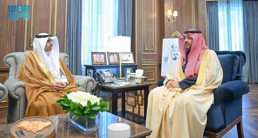 أمير الحدود الشمالية يستقبل مدير الأحوال المدنية بالمنطقة المعين حديثًا