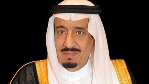 الملك يُعزي ملك البحرين عقب الهجوم الإرهابي على ضابط من قوة دفاع البحرين