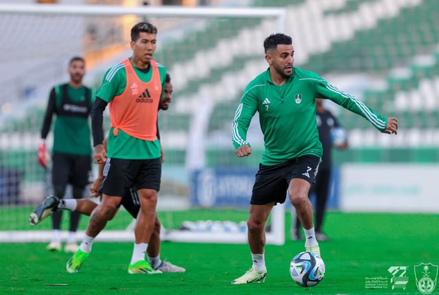 الأهلي يواصل تدريباته استعدادًا لمواجهة الأخدود