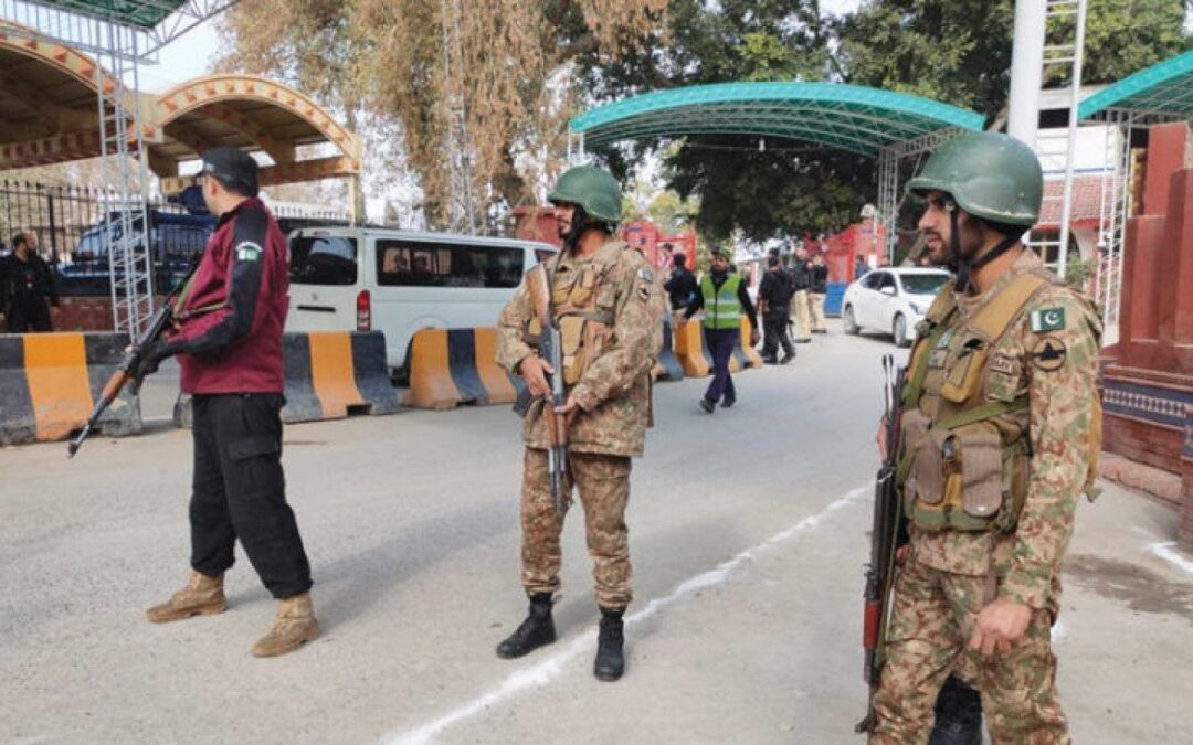 مصرع 10 إرهابيين في عملية أمنية للأمن الباكستاني