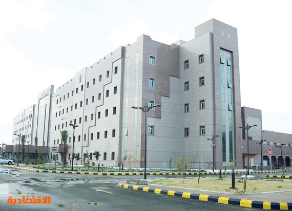 في ساعتين فقط .. إصلاح تشوه خلقي في المجرى الهوائي لمولودة بمجمع فيصل الطبي