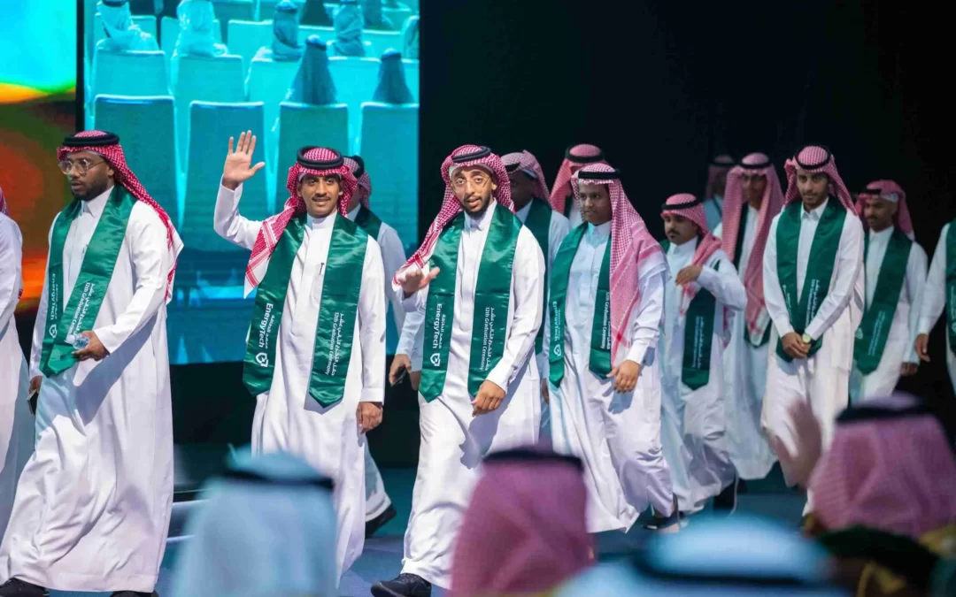سمو أمير الشرقية يرعى حفل تخريج 1757 متدربًا من متدربي معهد الطاقة