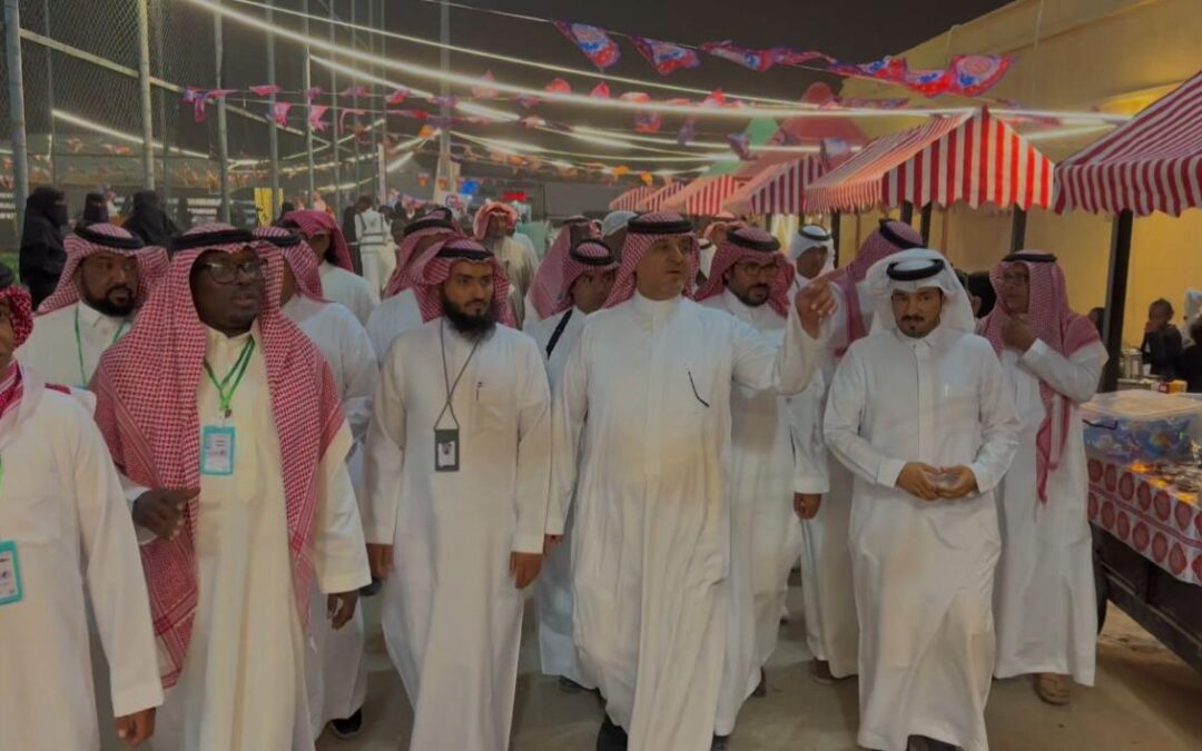 محافظ بيشة يدشن مبادرة “ملاعب الأحياء رياضة وثقافة ووعي” التي تنظمها بلدية بيشة