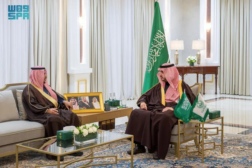 أمير الجوف يتسلّم التّقرير السّنويّ لجهود فرع وزارة البيئة والمياه والزّراعة بالمنطقة