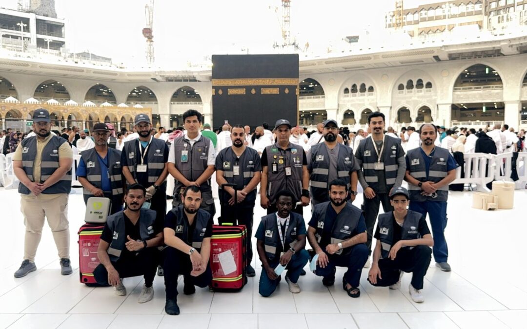 لخدمة المعتمرين والزوار .. 30 حقيبة إسعافية بالحرم المكي الشريف