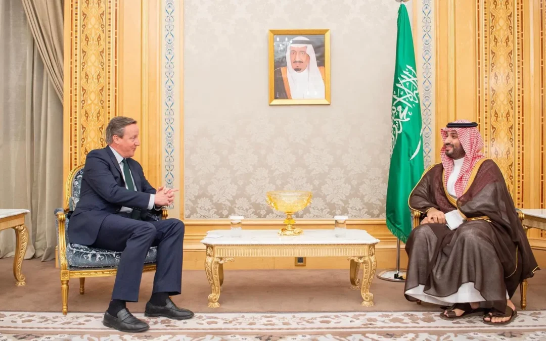 ولي العهد يستقبل وزير الخارجية البريطاني