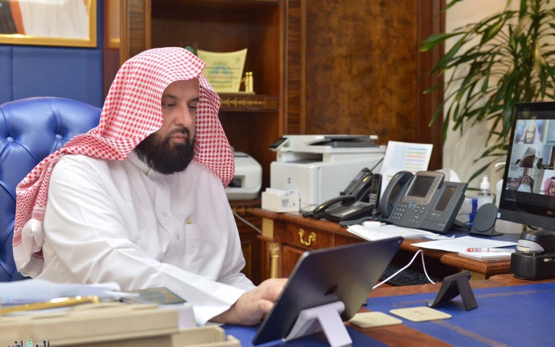 رئيس “الهيئات” .. يُهنئ القيادة الرشيدة والمسلمين بعيد الفطر المبارك