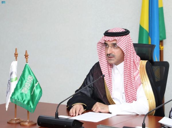 الصندوق السعودي للتنمية يعقد مذكرة تفاهم تنموية لدعم قطاع الصناعة في عُمان