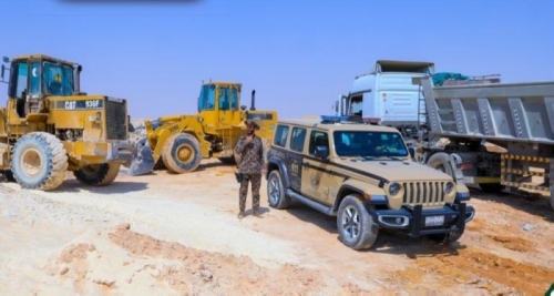 الشرقية .. القبض على مخالفين لنظام البيئة لاستغلالهما الرواسب