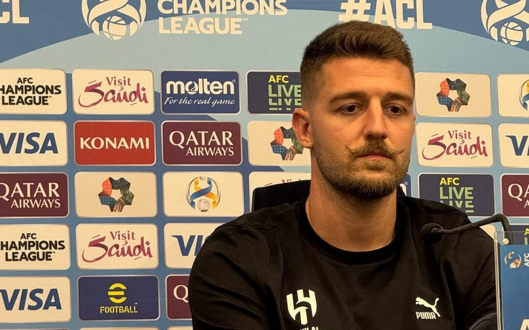 لاعب الهلال “سافيتش”: لدينا الرغبة في التأهل للنهائي أمام العين
