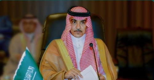 وزير الإعلام يُهنئ القيادة بعيد الفطر وينوِّه بنجاح موسم العمرة خلال رمضان