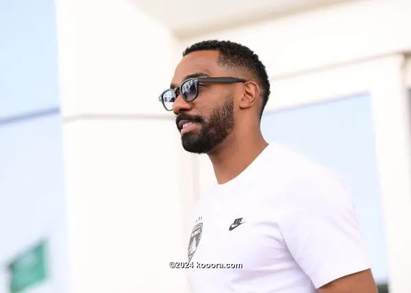 العين يصل الرياض .. لملاقاة الهلال في نصف نهائي أبطال آسيا غدًا